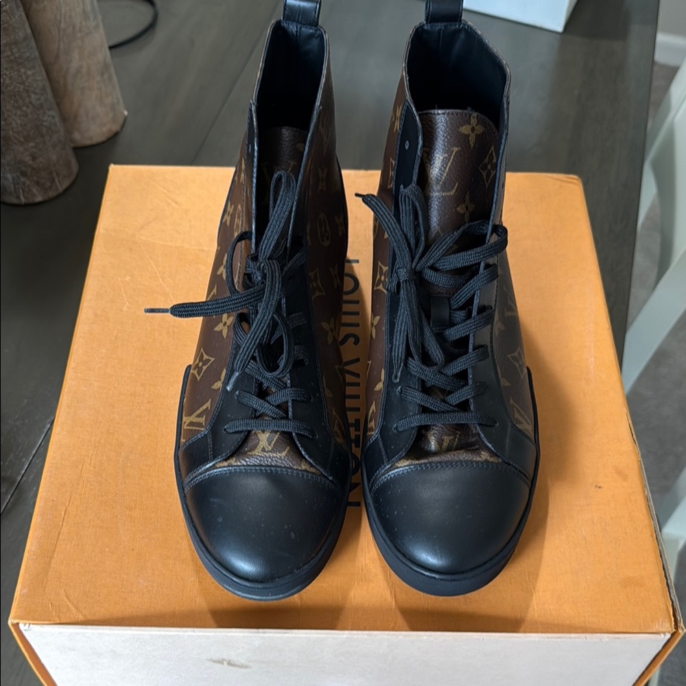 Louis Vuitton Black and Brown Monogram Sneakers